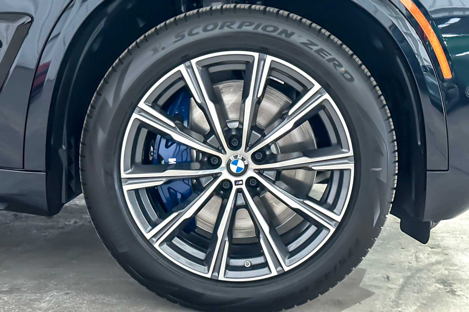Thumbnail: 2026 BMW X5 - 25