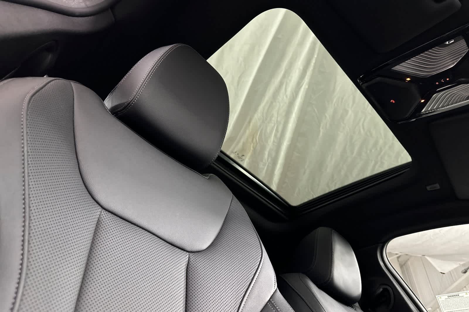 Thumbnail: 2023 BMW 4 Series - 16