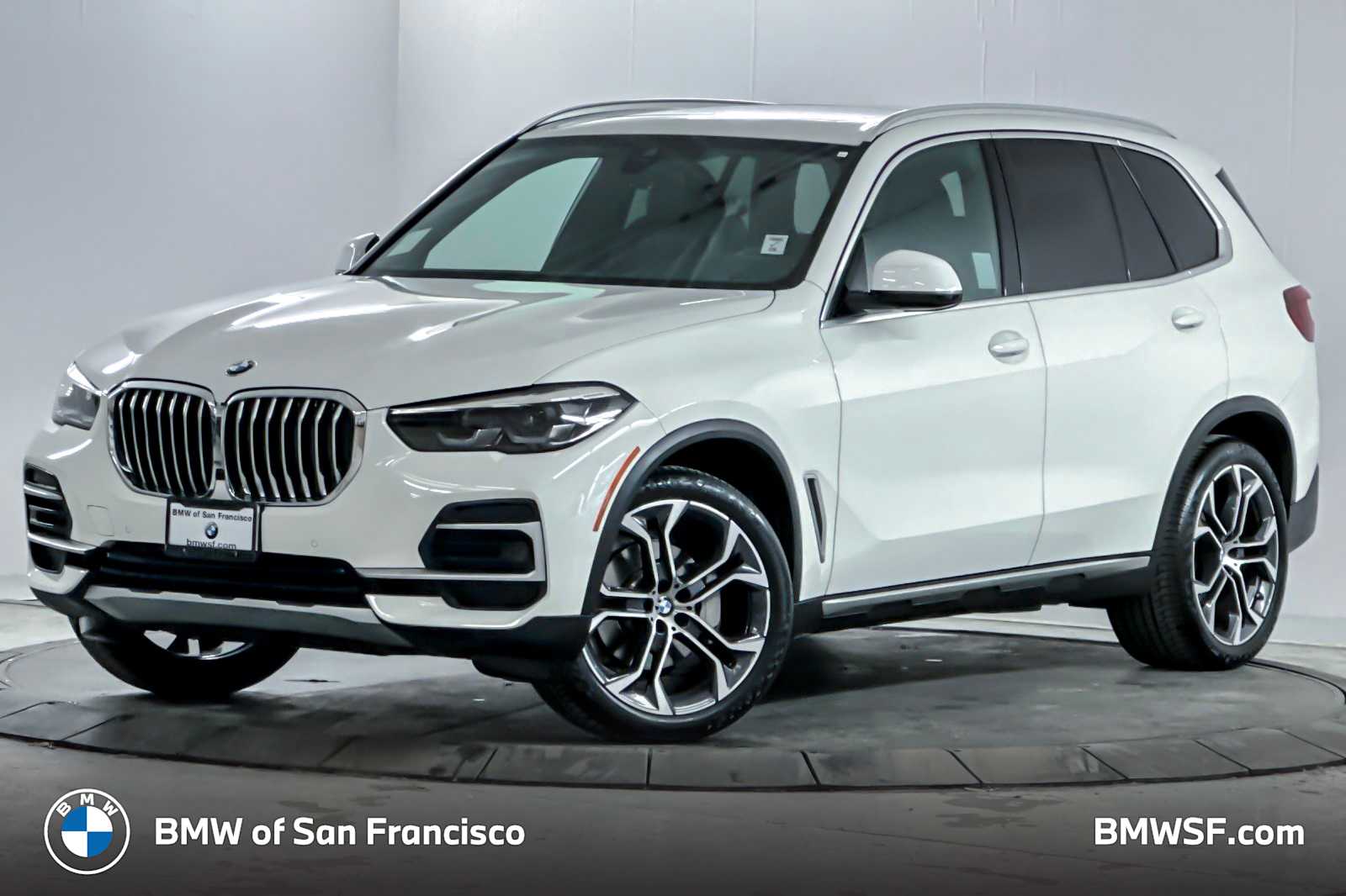 Thumbnail: 2023 BMW X5 - 1
