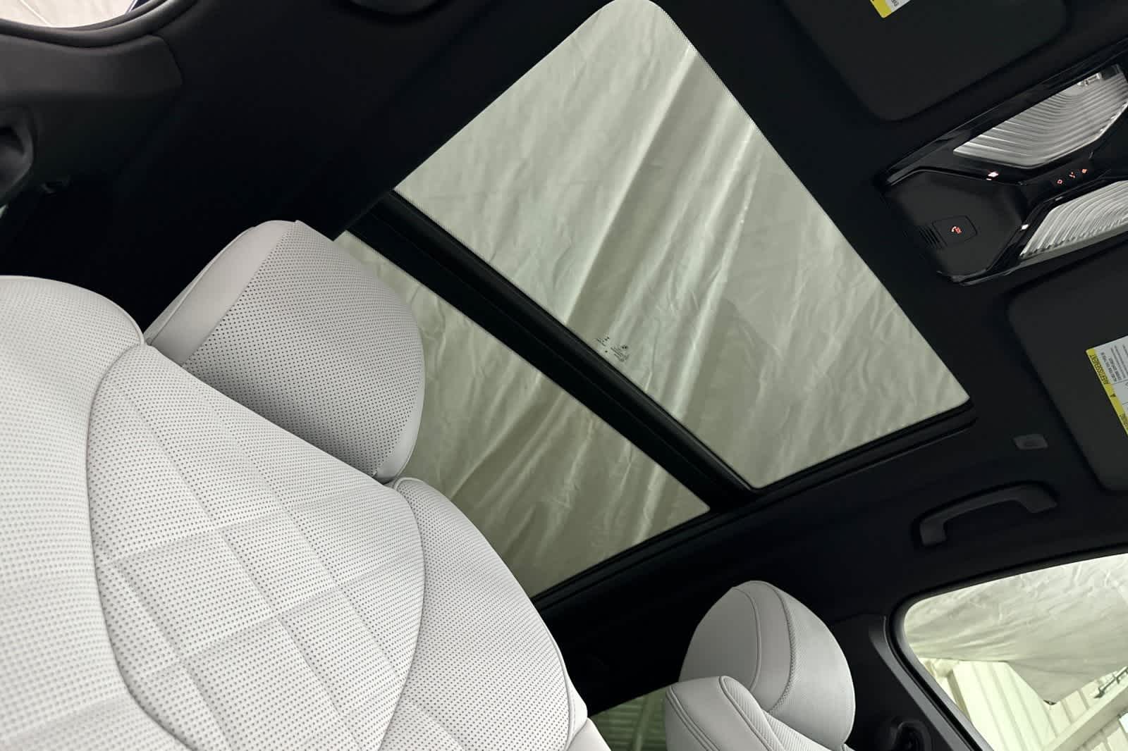 Thumbnail: 2026 BMW X5 - 17