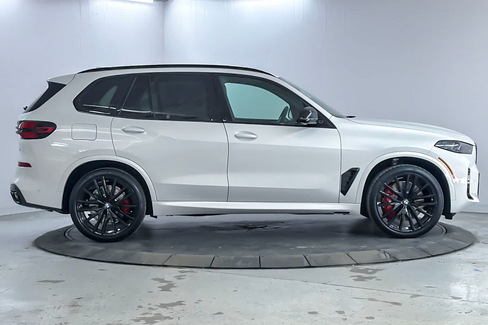 Thumbnail: 2026 BMW X5 - 8