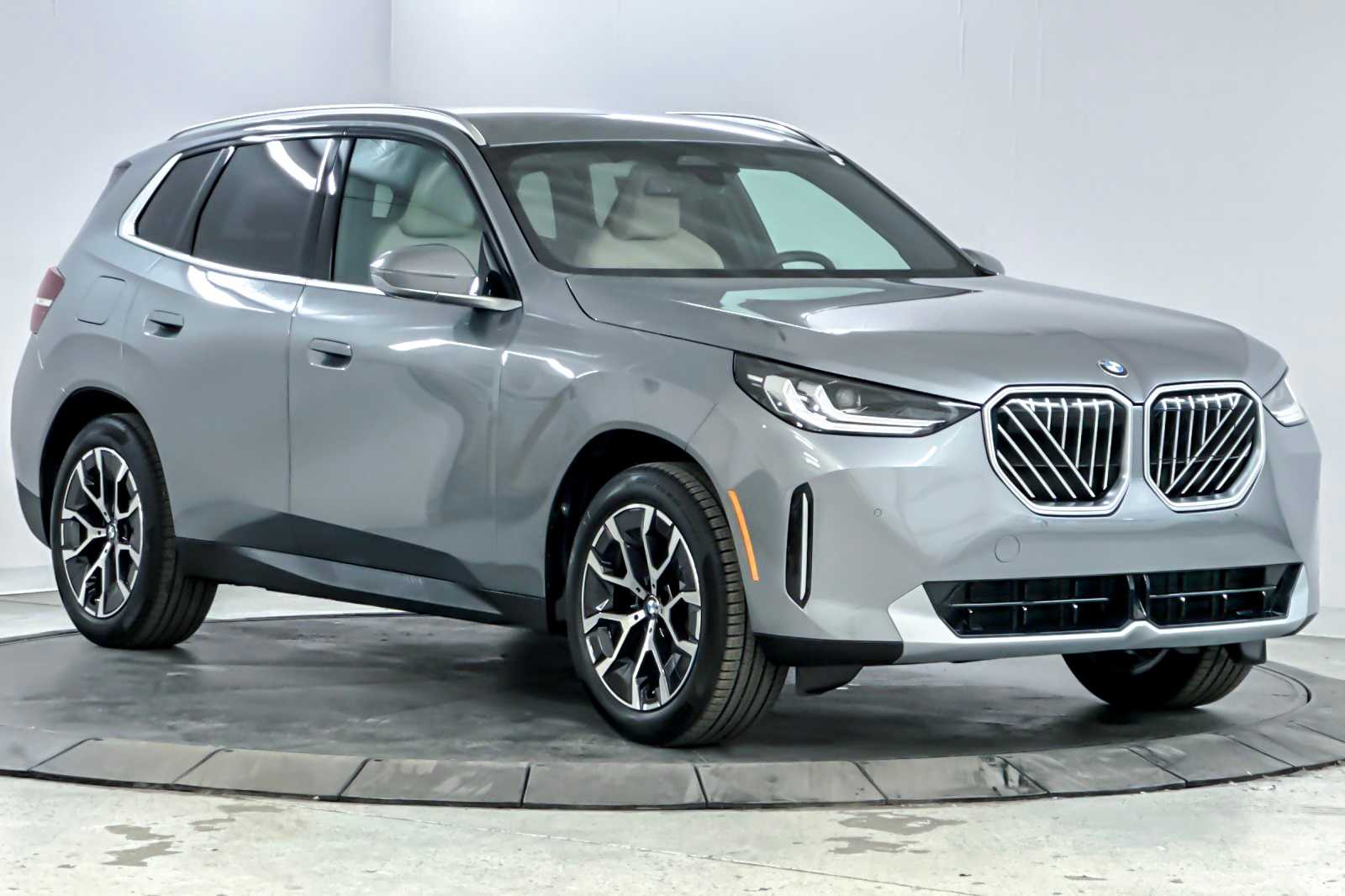 Thumbnail: 2026 BMW X3 - 9