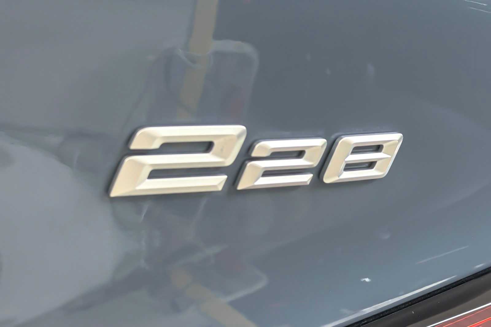 Thumbnail: 2025 BMW 2 Series - 26