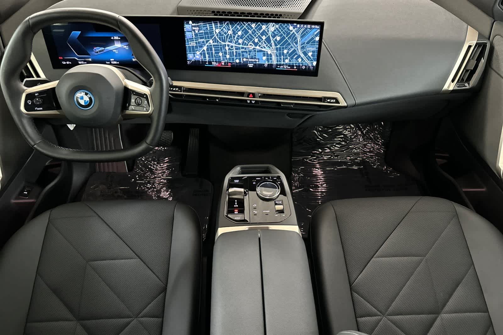 Thumbnail: 2023 BMW iX - 3