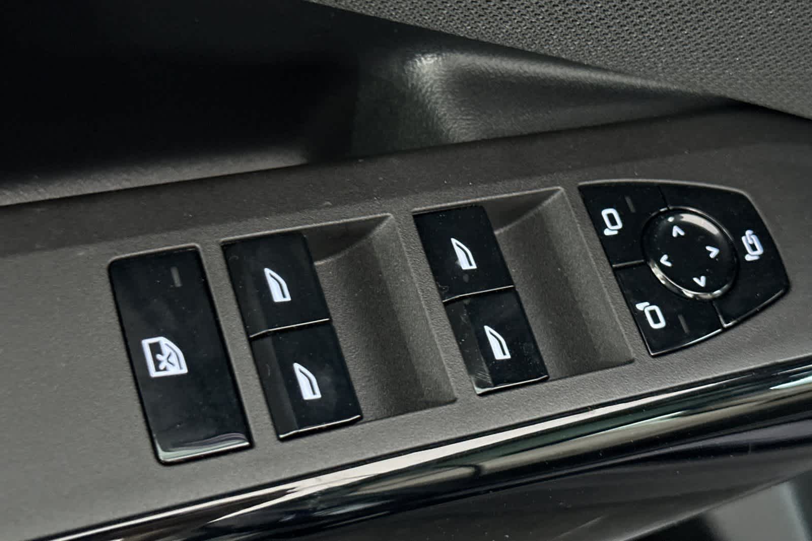 Thumbnail: 2026 BMW X3 - 13