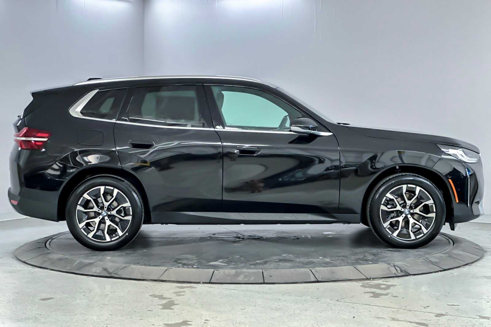 Thumbnail: 2026 BMW X3 - 8