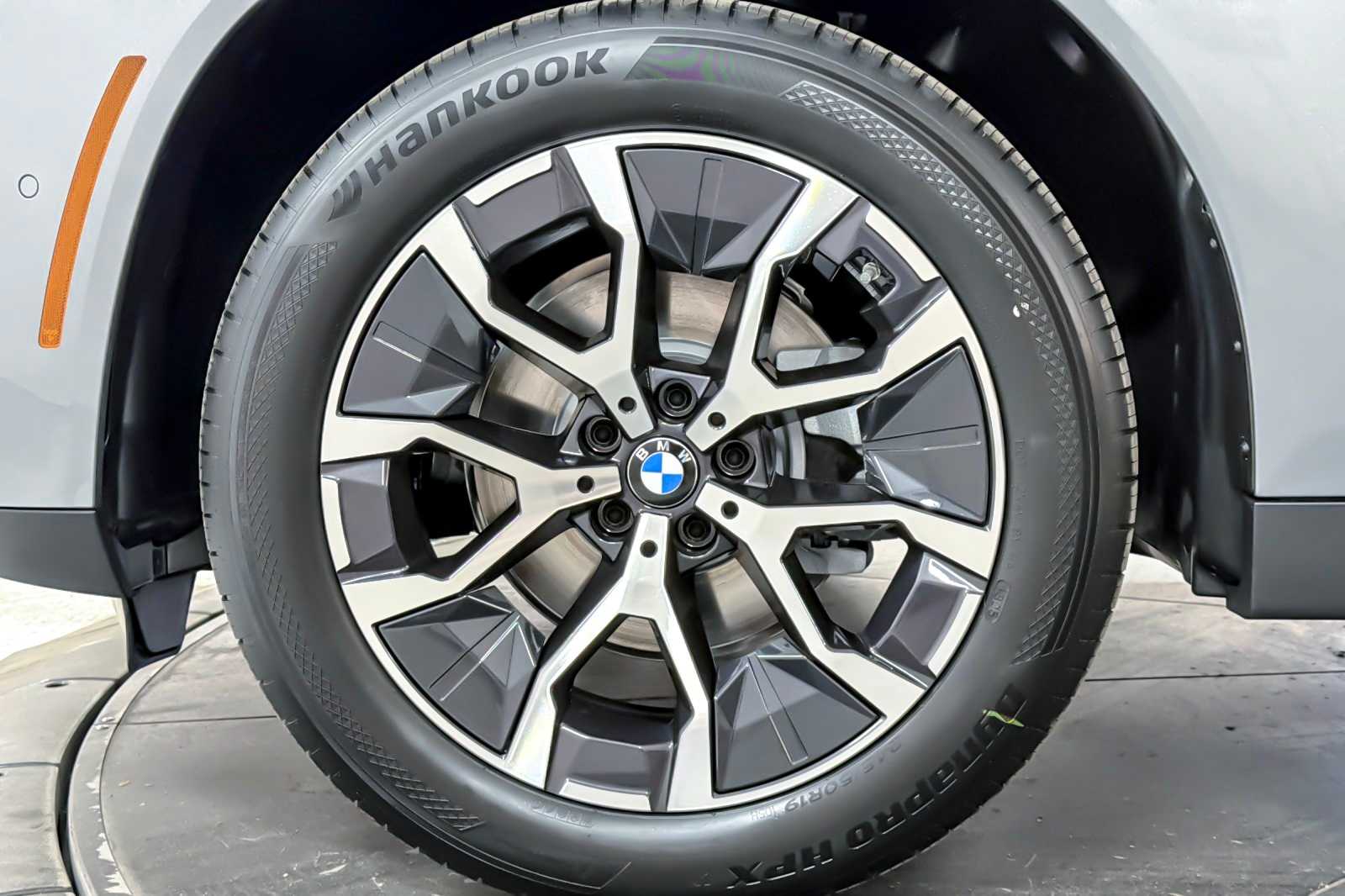 Thumbnail: 2026 BMW X3 - 25