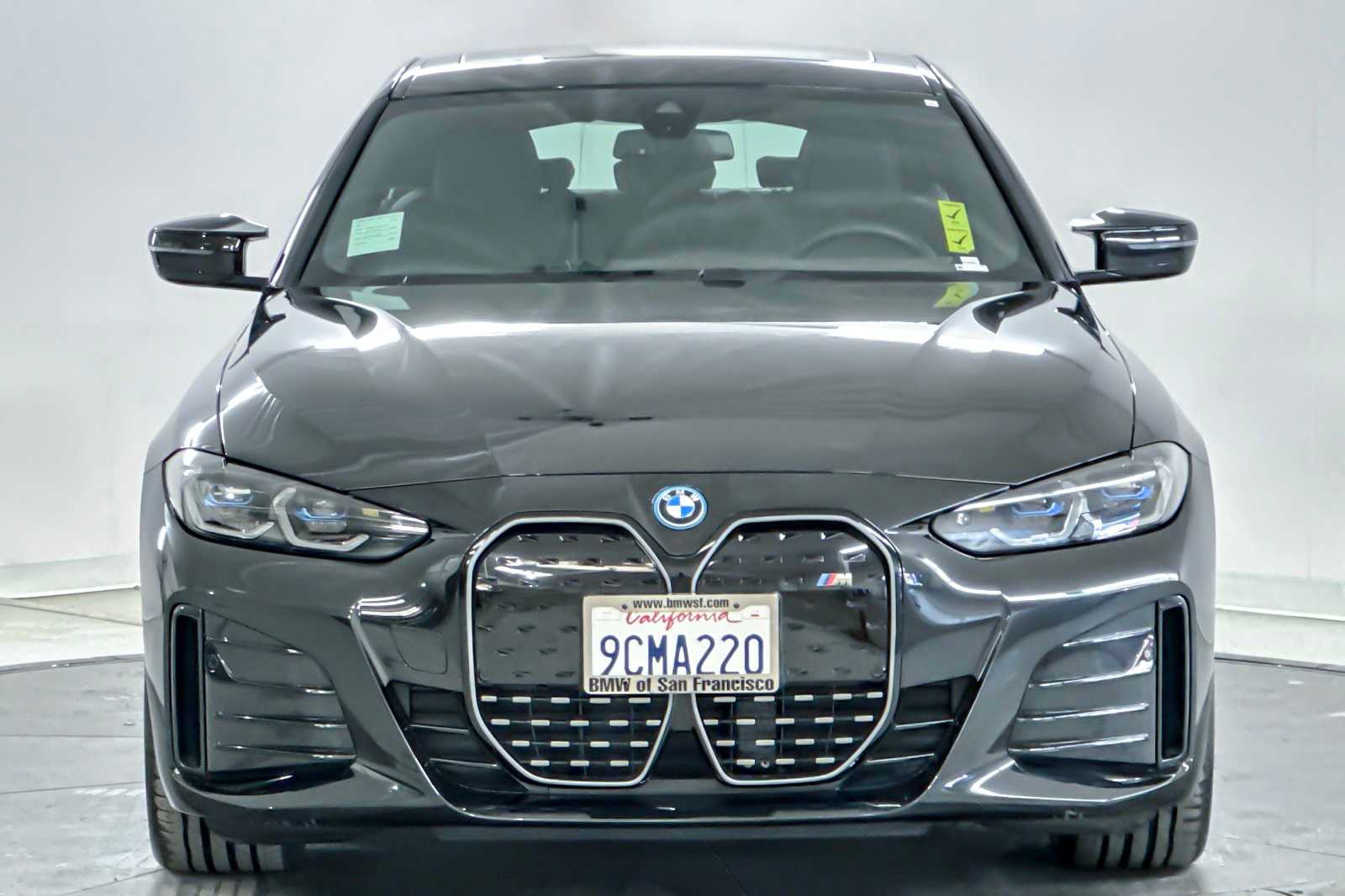 Thumbnail: 2022 BMW i4 - 10