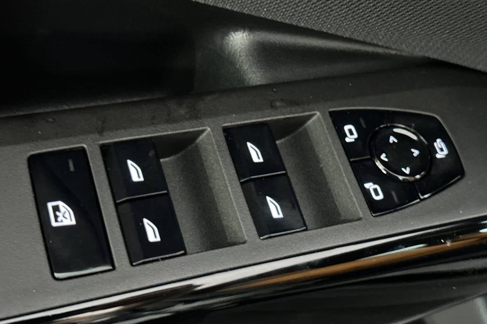 Thumbnail: 2026 BMW X3 - 13