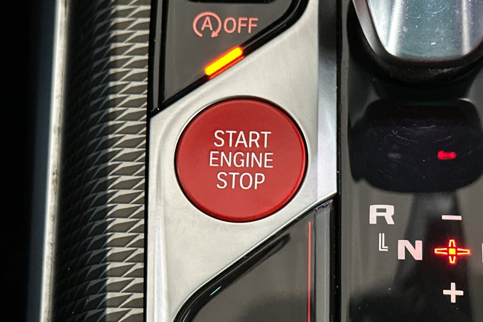 Thumbnail: 2021 BMW M3 - 22