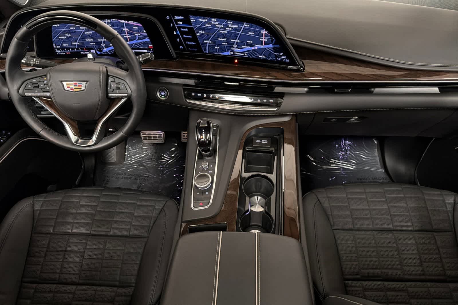 Thumbnail: 2024 Cadillac Escalade - 3