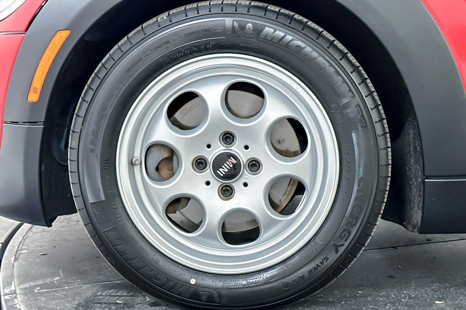 Thumbnail: 2013 MINI Cooper Hardtop - 25