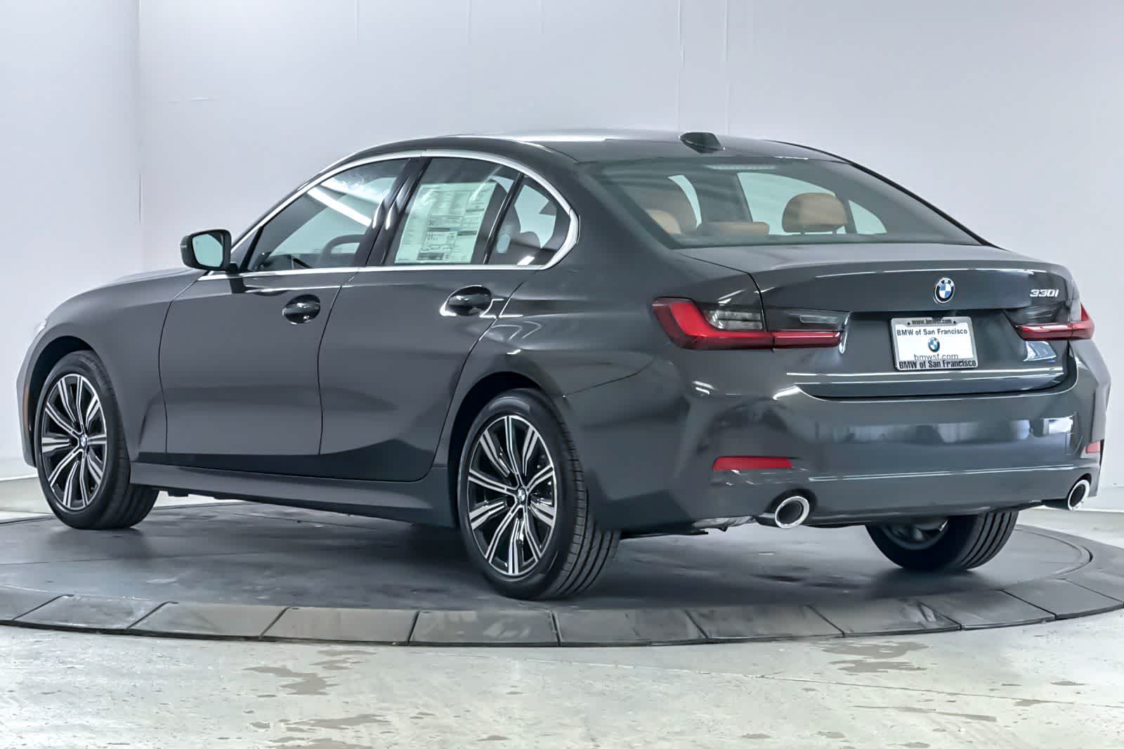 Thumbnail: 2026 BMW 3 Series - 6