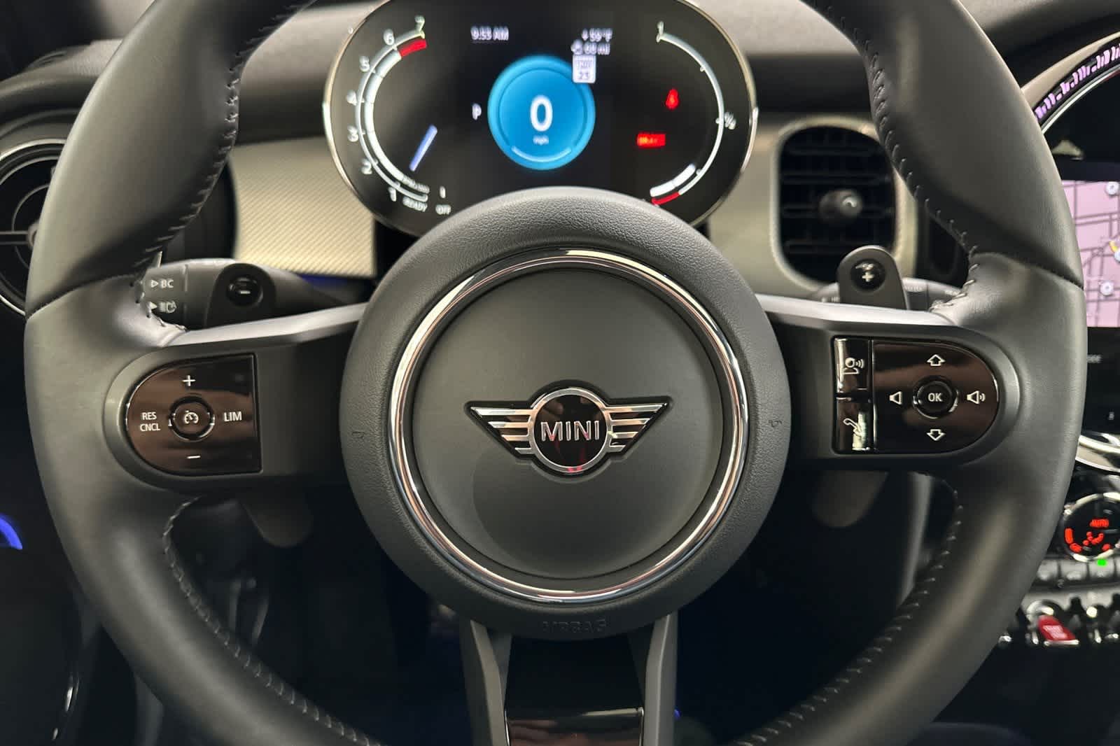 Thumbnail: 2023 MINI Cooper Hardtop - 24