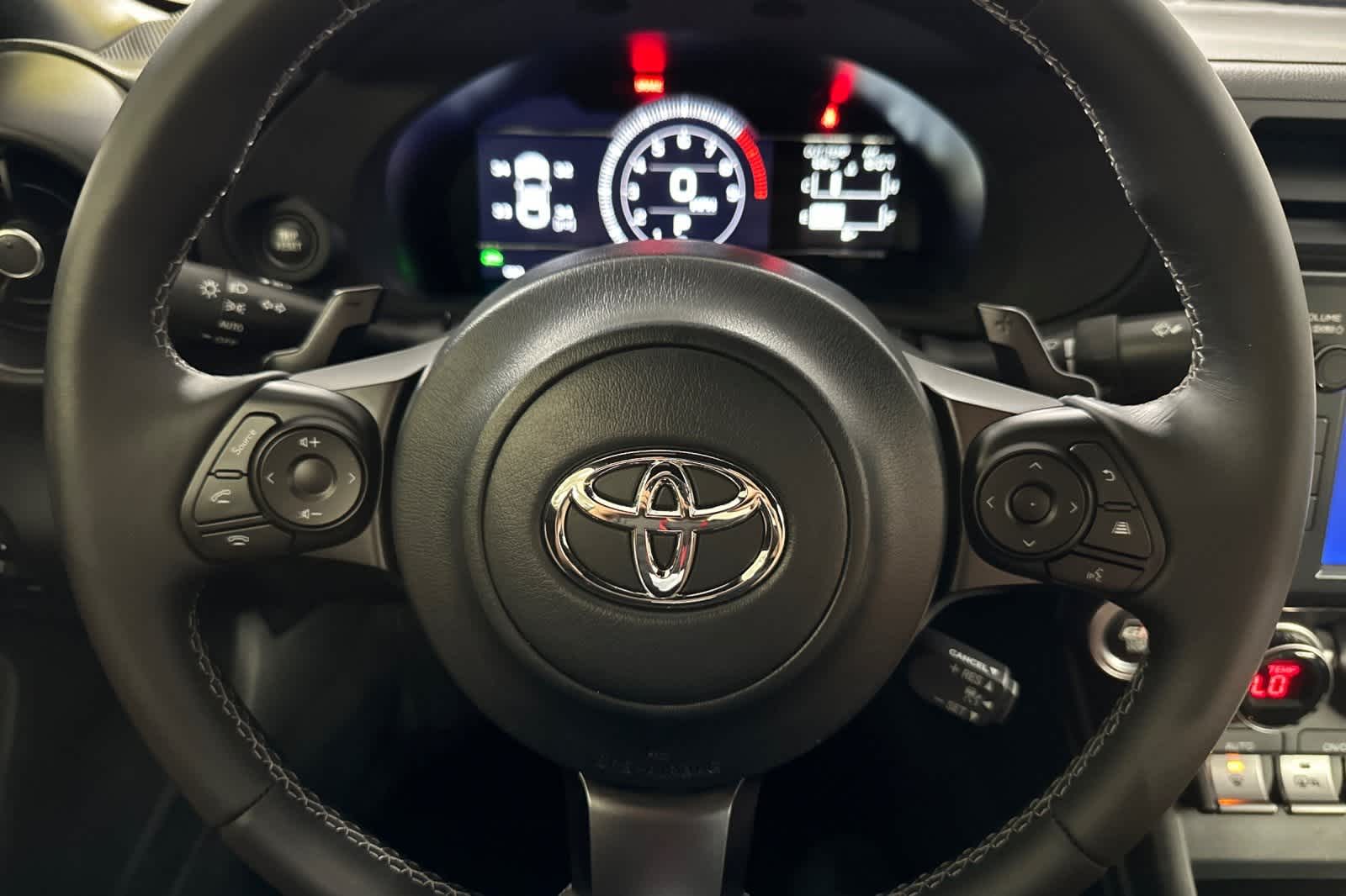 Thumbnail: 2023 Toyota GR86 - 22