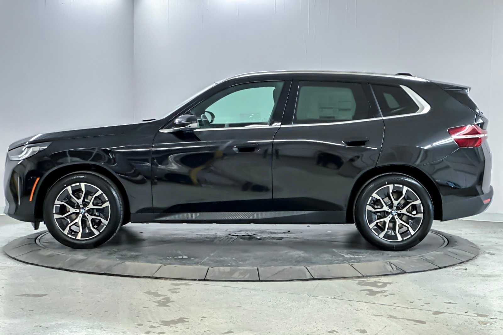 Thumbnail: 2026 BMW X3 - 5