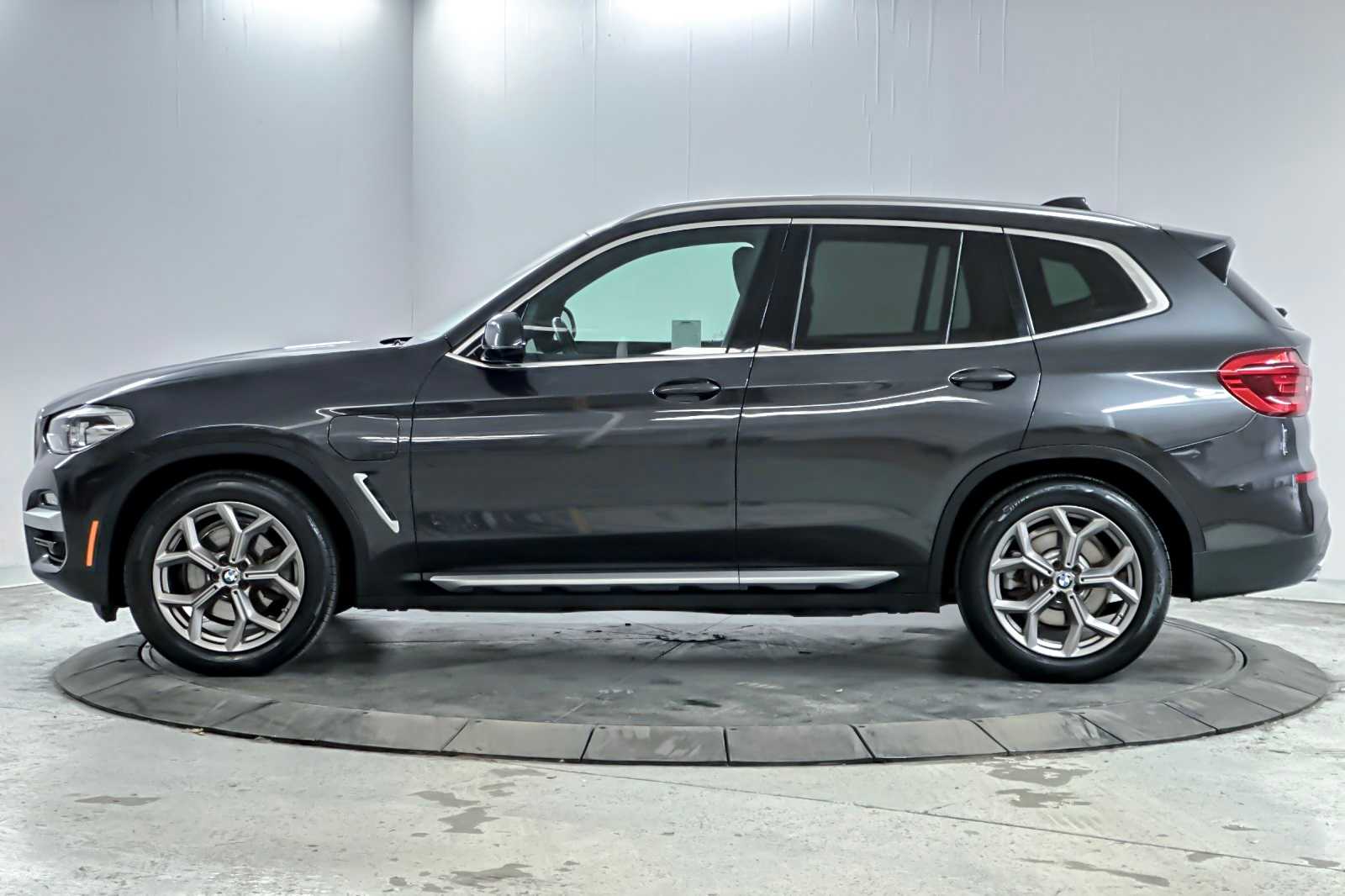 Thumbnail: 2021 BMW X3 - 5