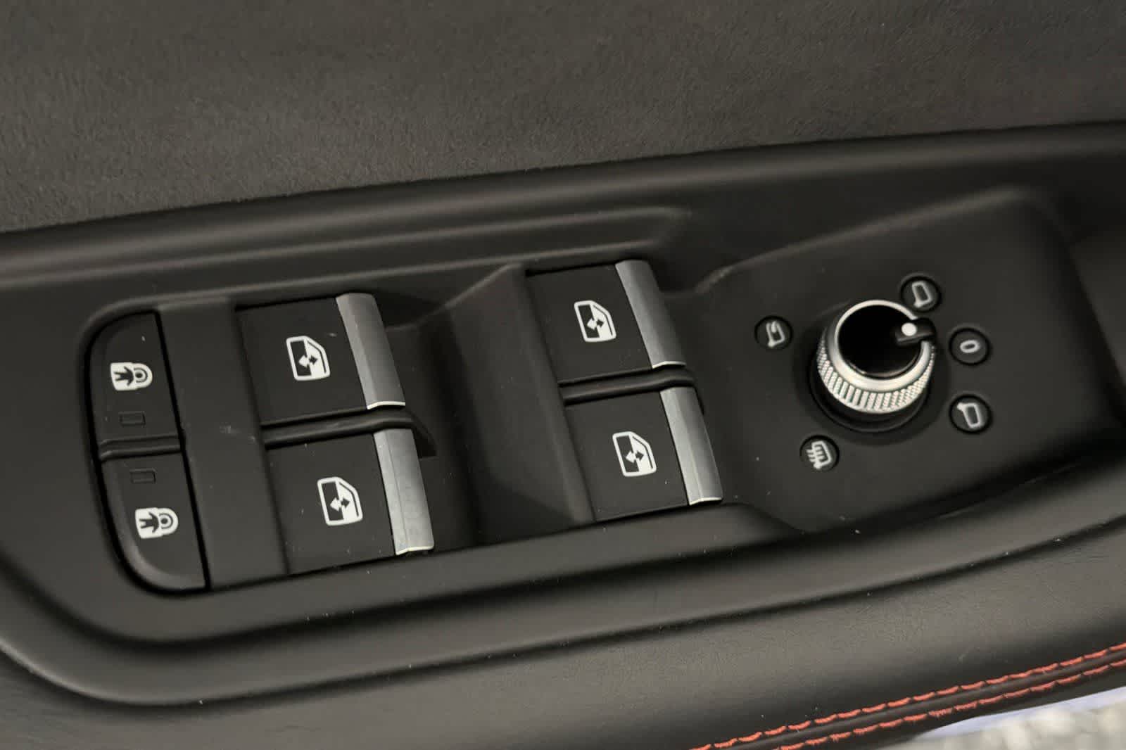 Thumbnail: 2022 Audi RS 5 - 13