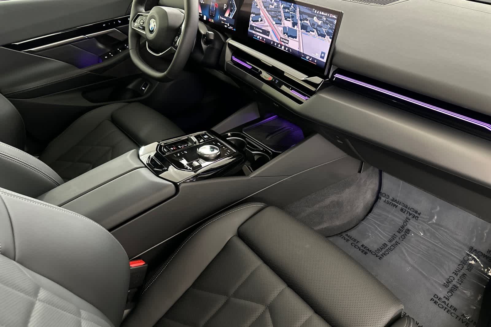 Thumbnail: 2025 BMW 5 Series - 15