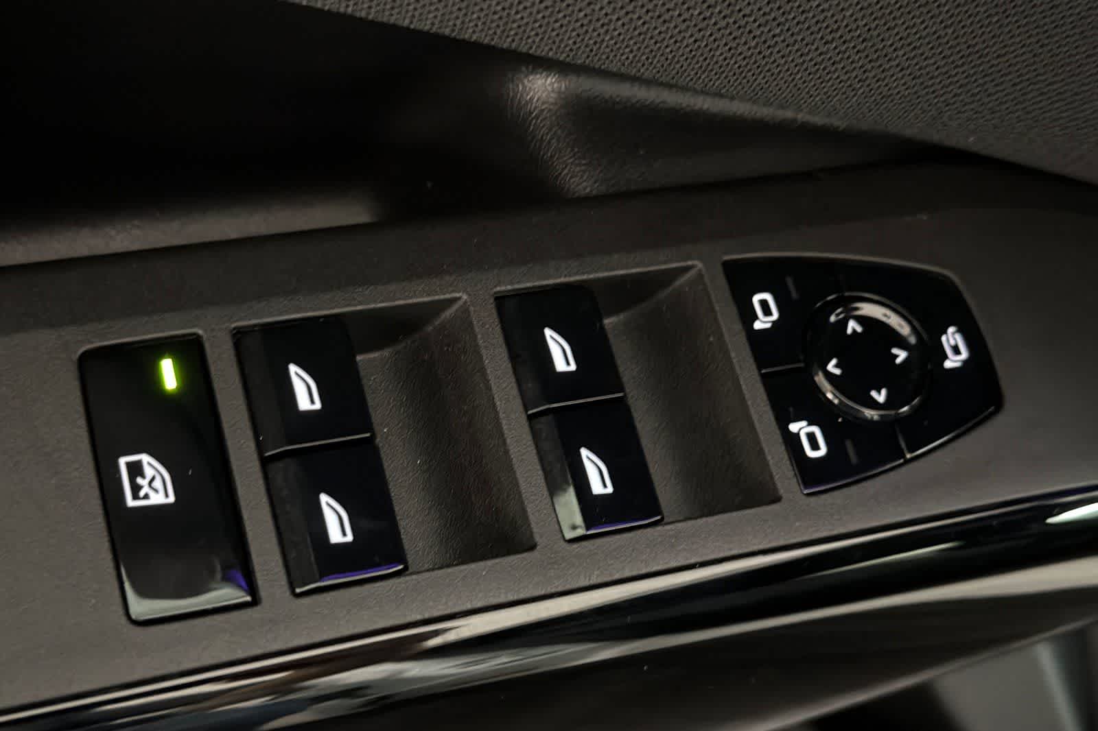 Thumbnail: 2026 BMW X3 - 13