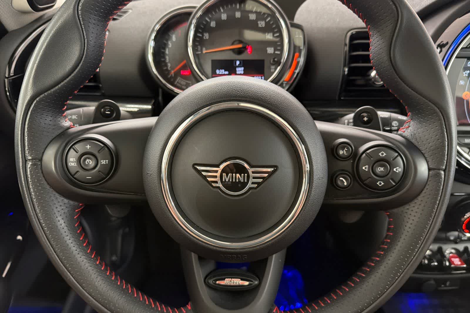 Thumbnail: 2020 MINI Cooper Clubman - 22