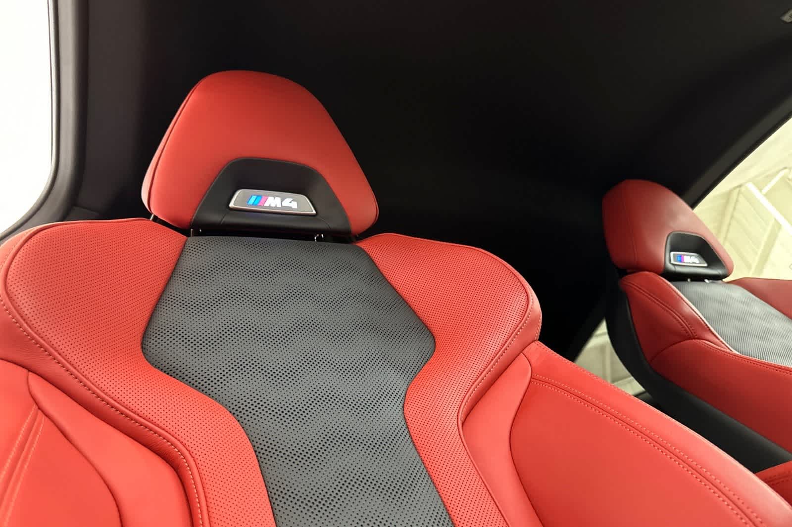 Thumbnail: 2024 BMW M4 - 15