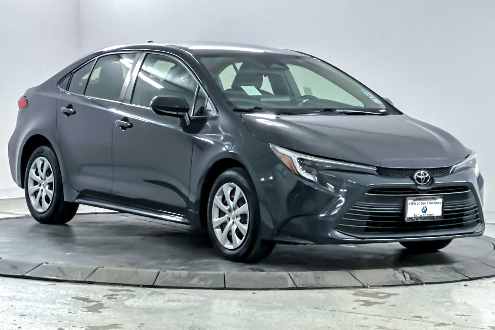 Thumbnail: 2023 Toyota Corolla - 9