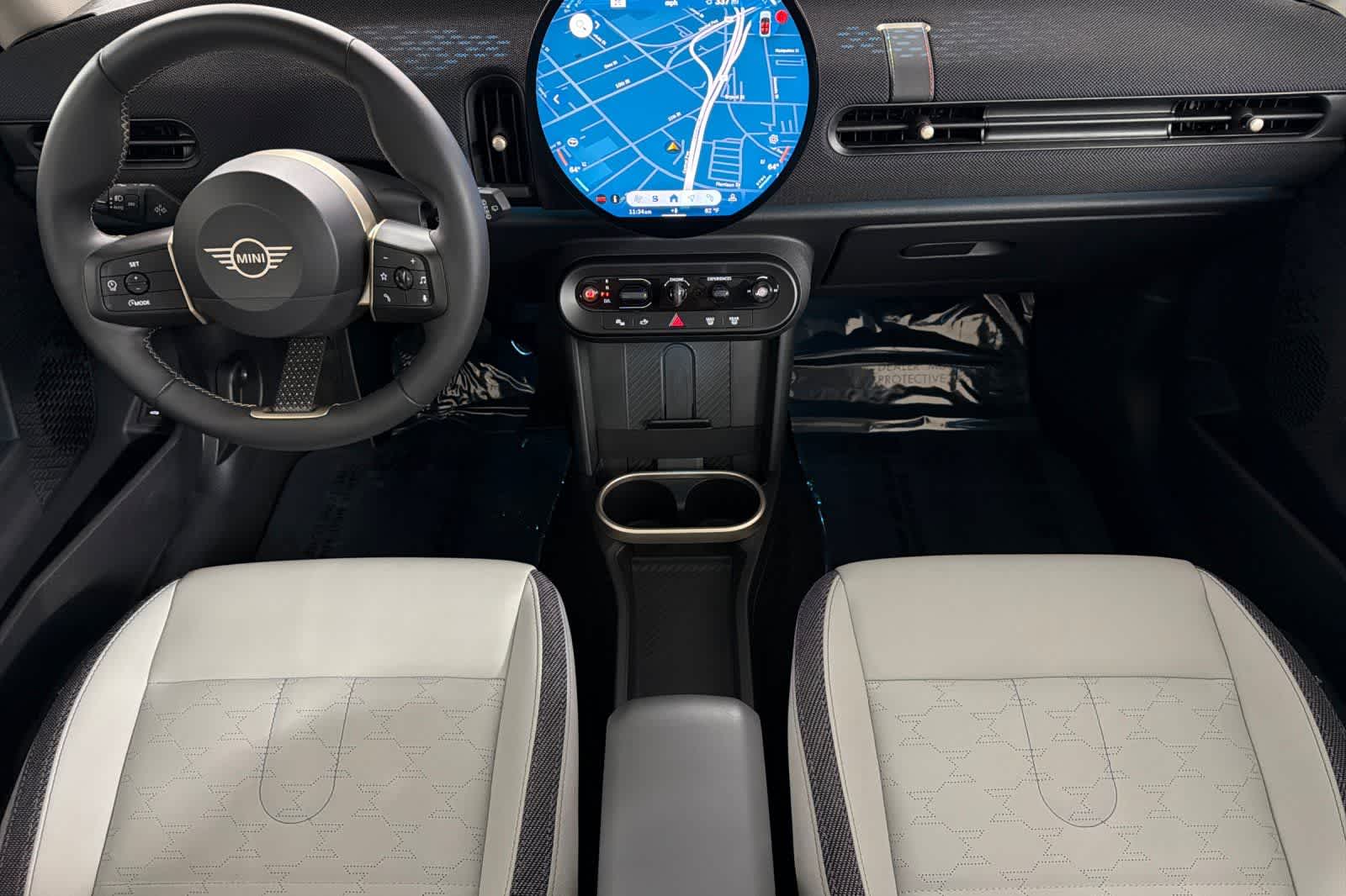 Thumbnail: 2025 MINI Cooper Hardtop - 3