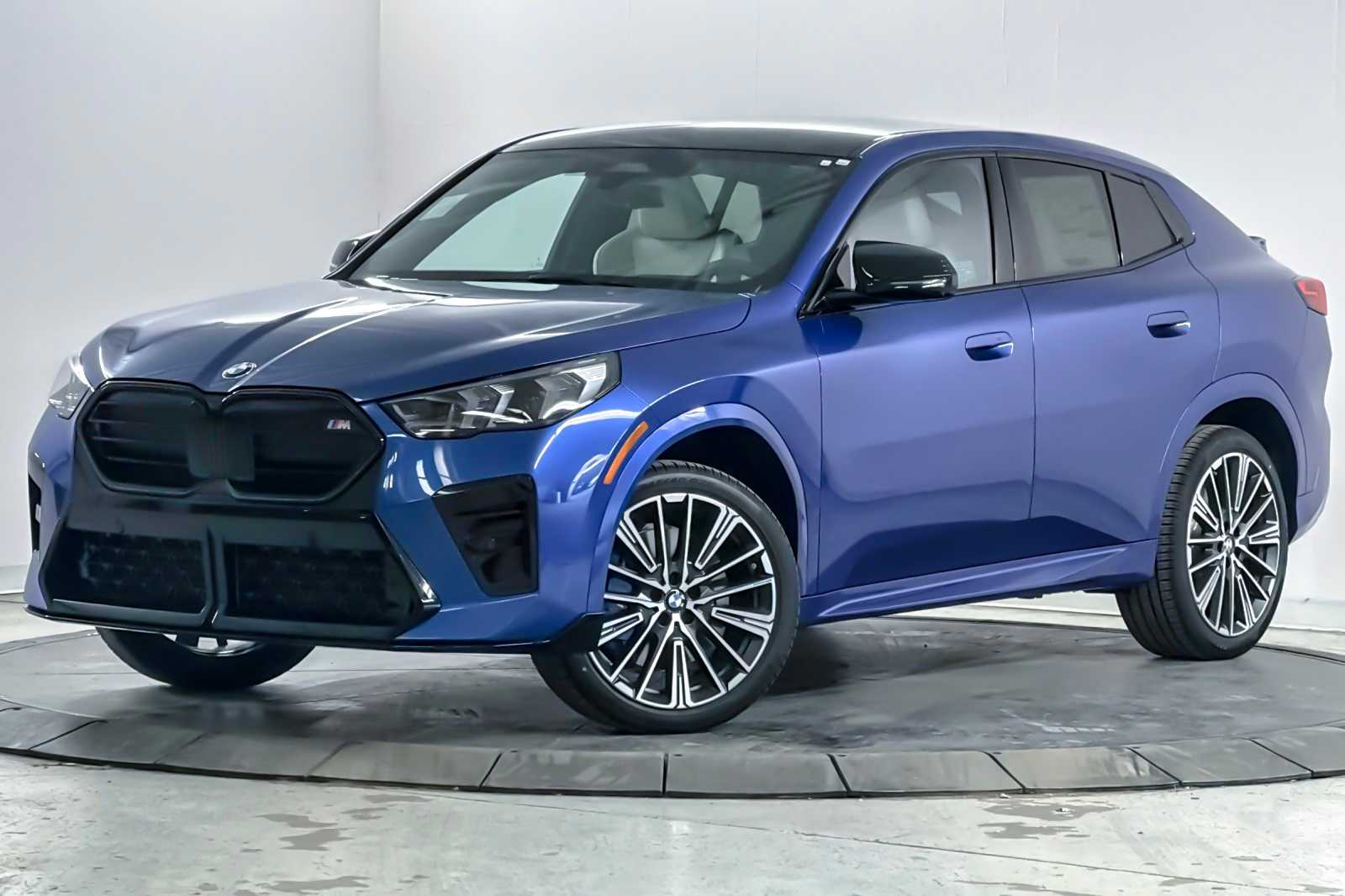 Thumbnail: 2026 BMW X2 - 1