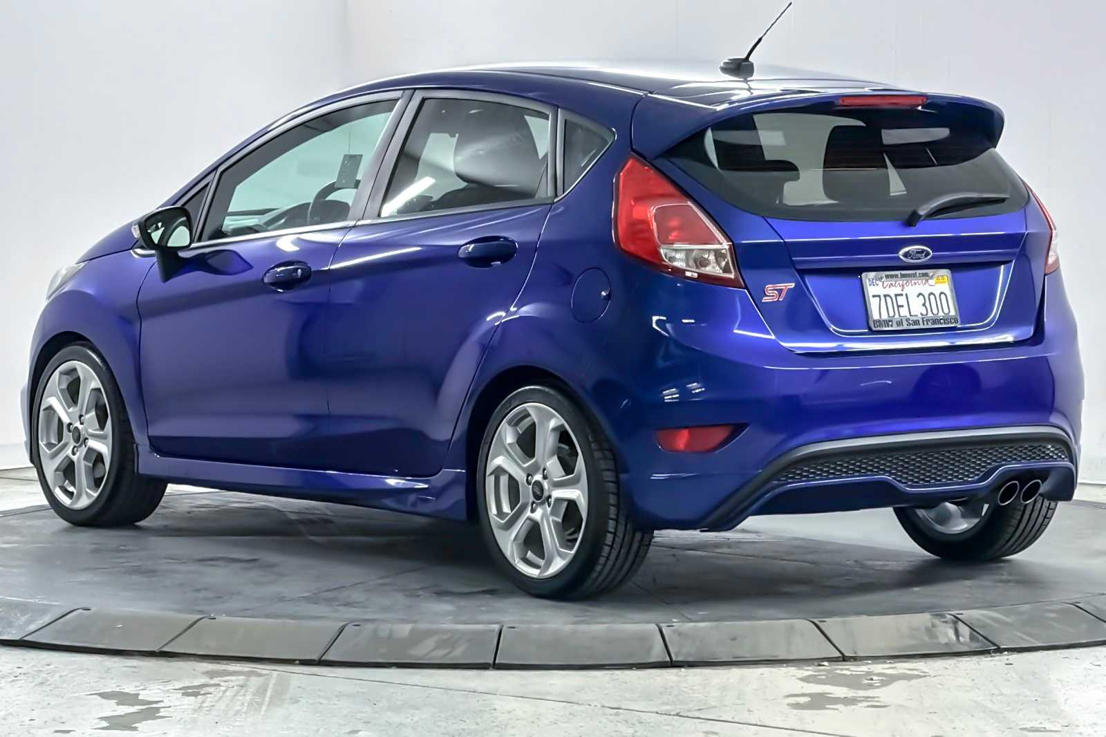 Thumbnail: 2014 Ford Fiesta - 6