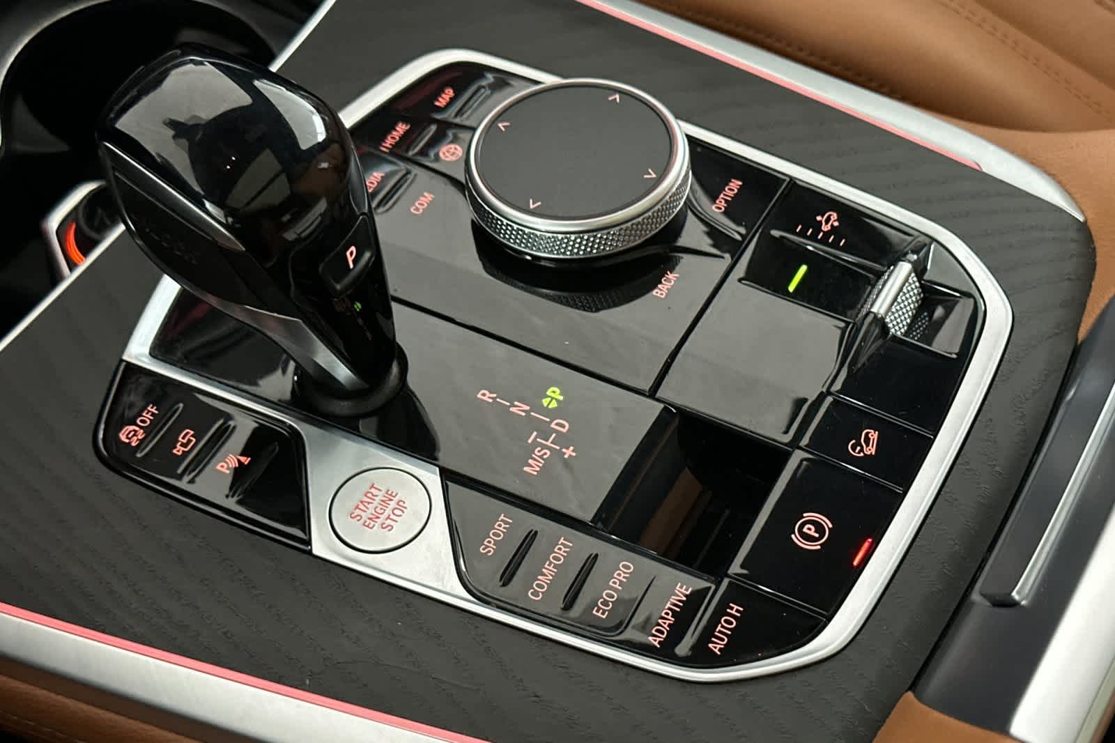 2022 BMW X7 xDrive40i 22