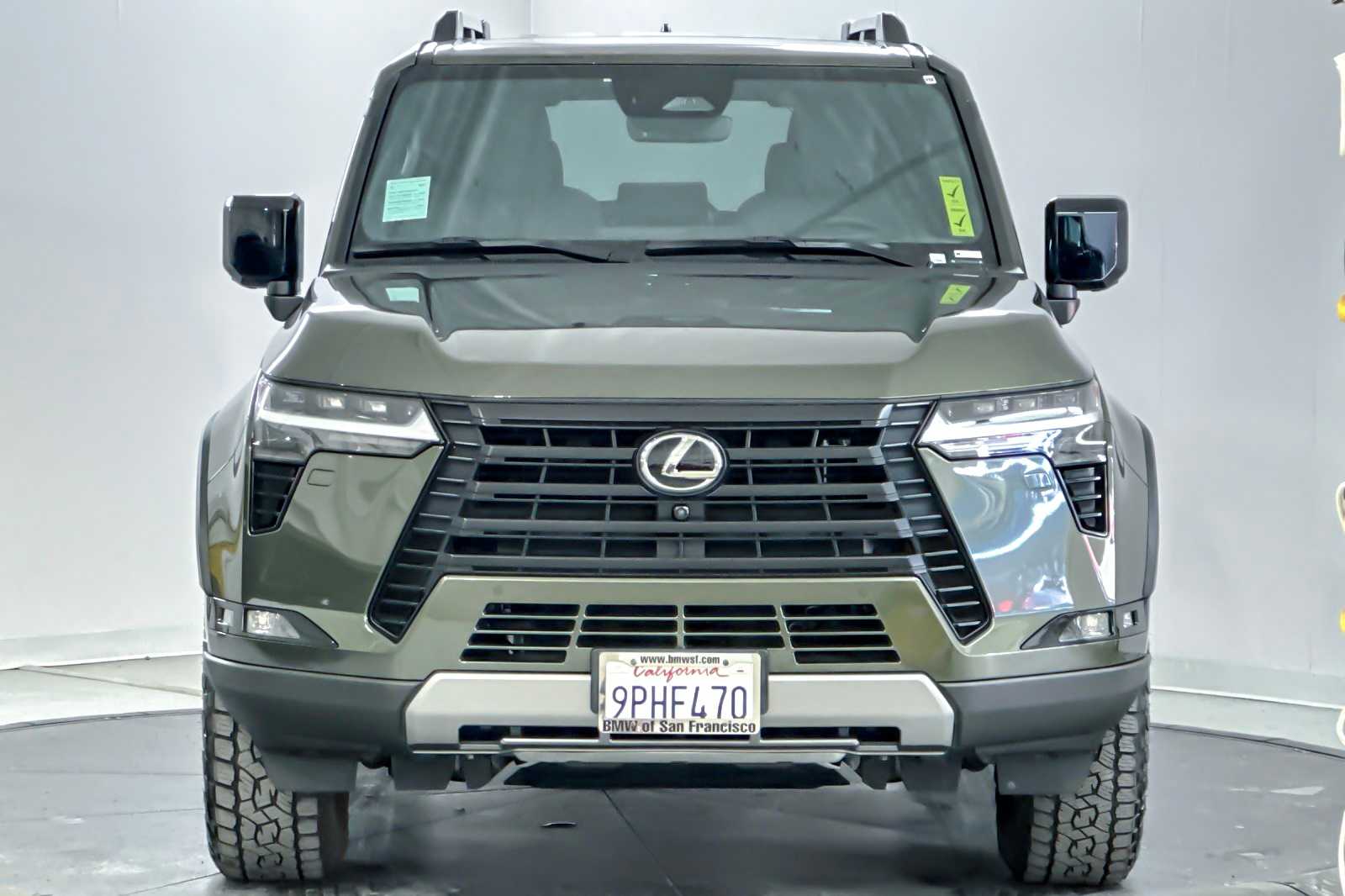 Thumbnail: 2024 Lexus GX - 10