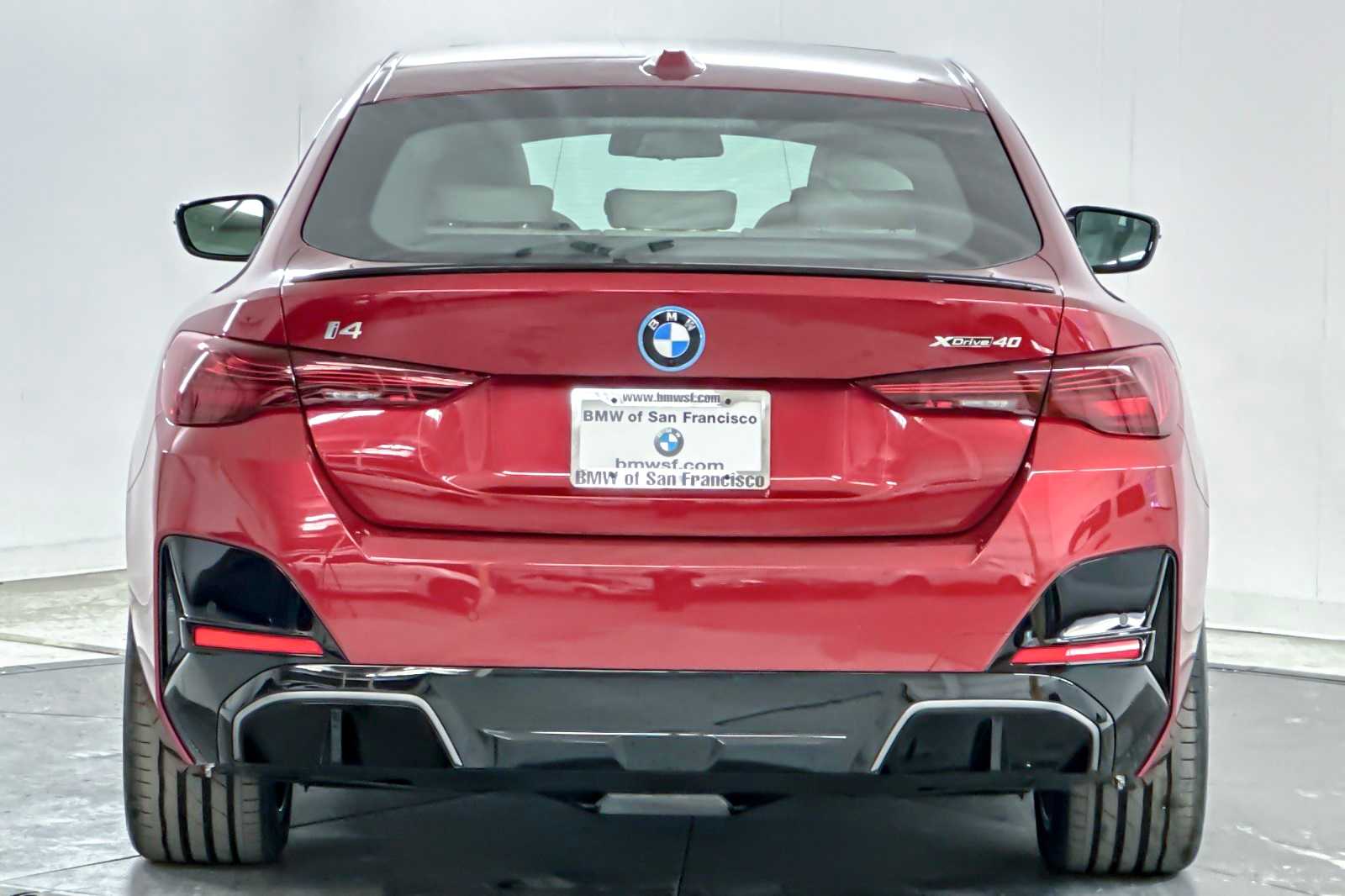 Thumbnail: 2025 BMW i4 - 7