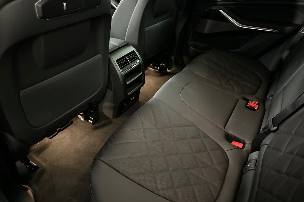 New 2026 BMW X5 xDrive40i SUV