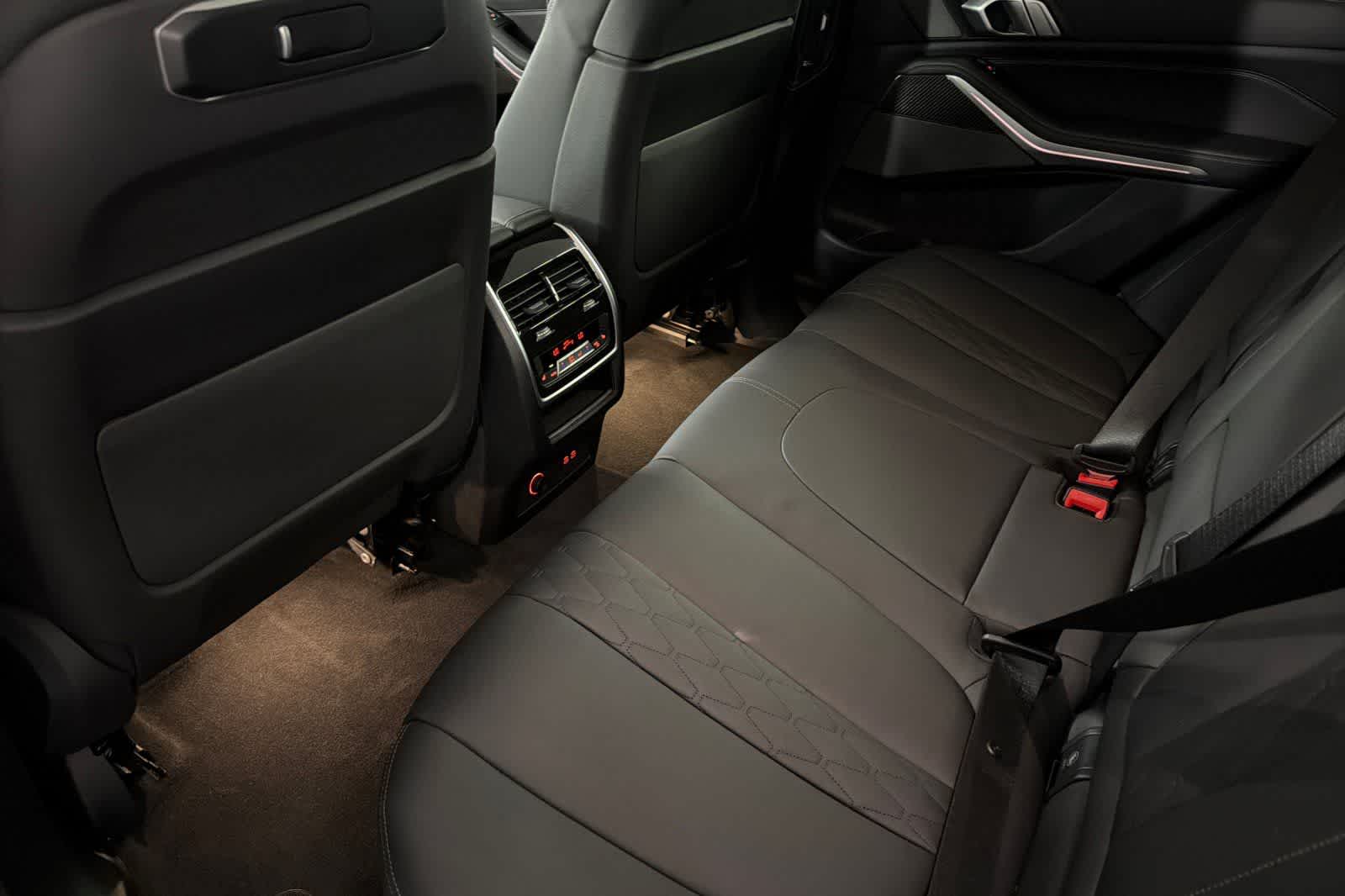 Thumbnail: 2024 BMW M6 - 4