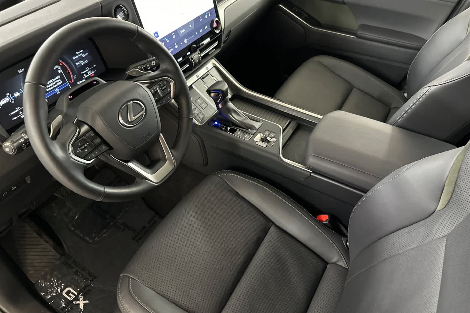 Thumbnail: 2024 Lexus GX - 11