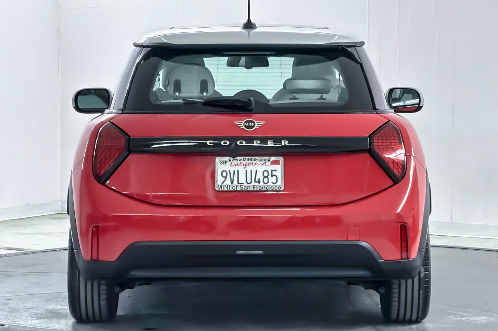 Thumbnail: 2025 MINI Cooper Hardtop - 7