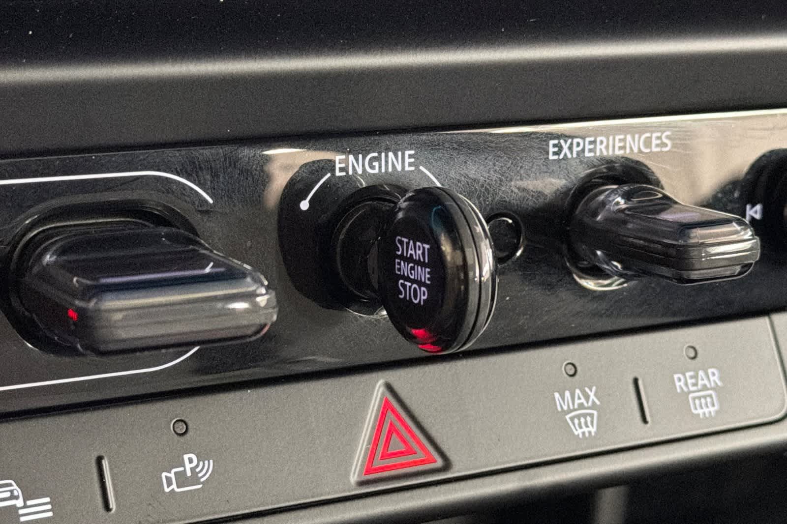 Thumbnail: 2025 MINI Cooper Hardtop - 22