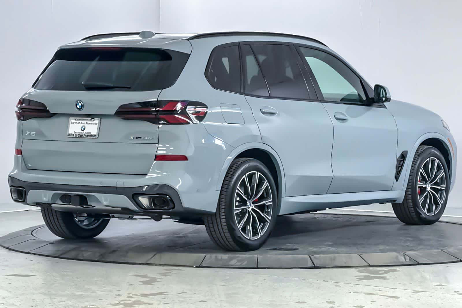 Thumbnail: 2026 BMW X5 - 2