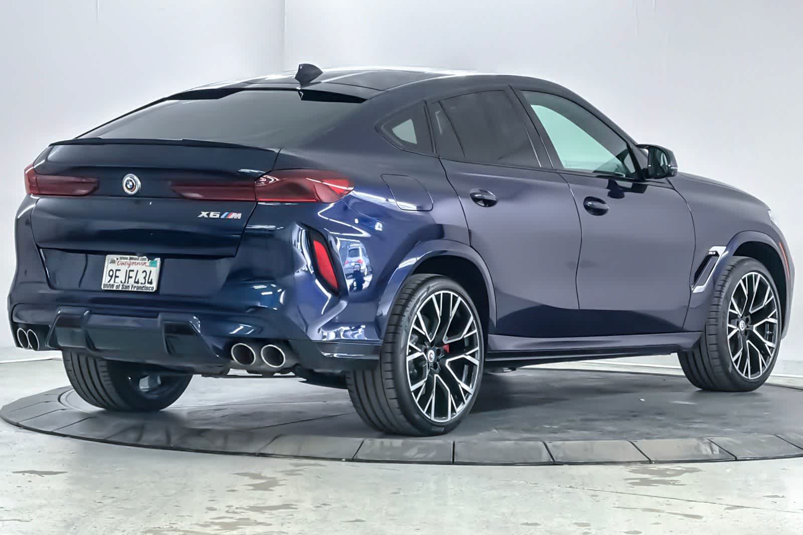 Thumbnail: 2023 BMW X6 - 2