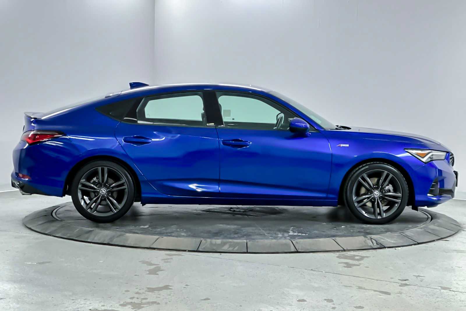 Thumbnail: 2023 Acura Integra - 8