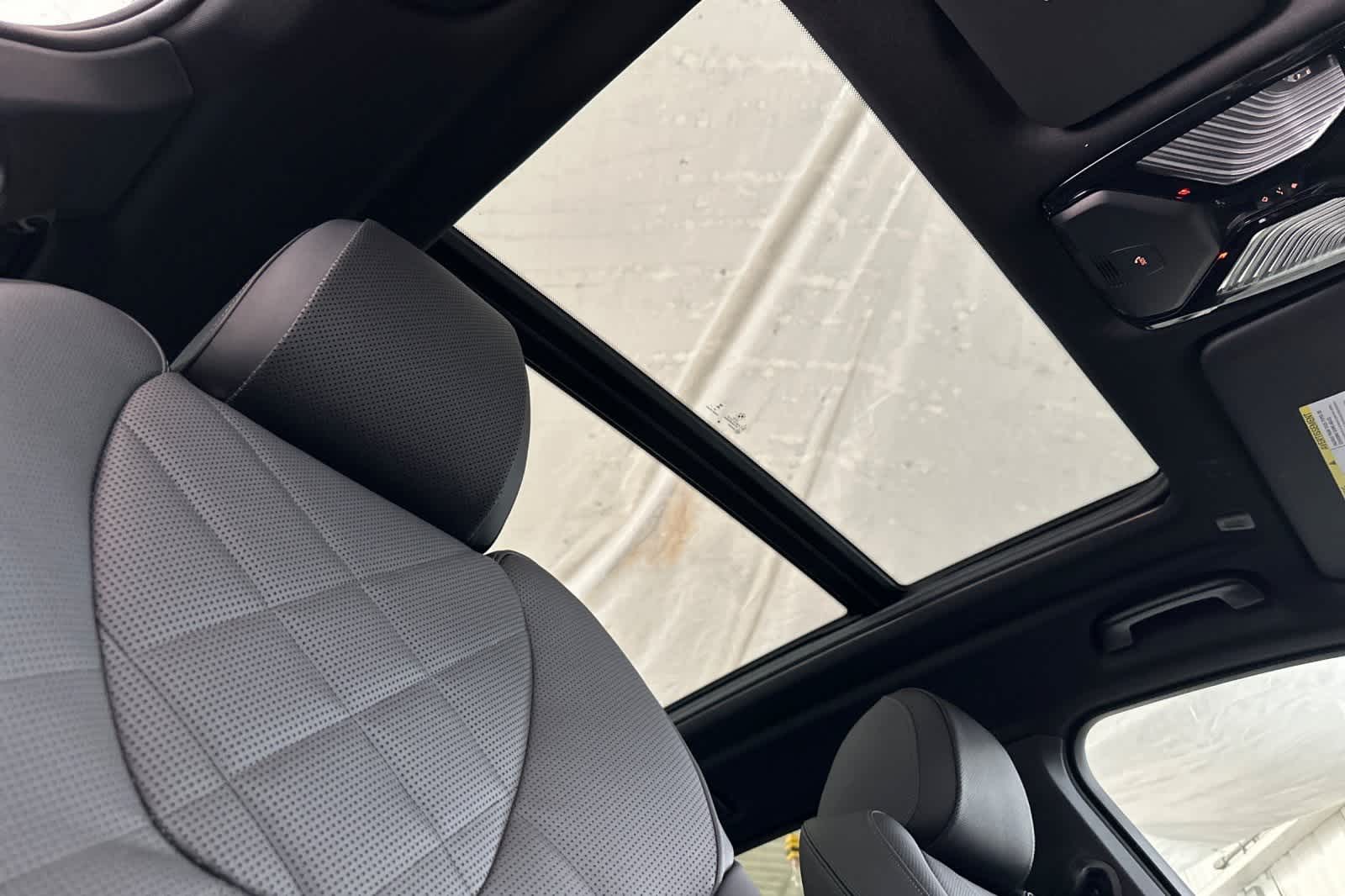 Thumbnail: 2026 BMW X5 - 17