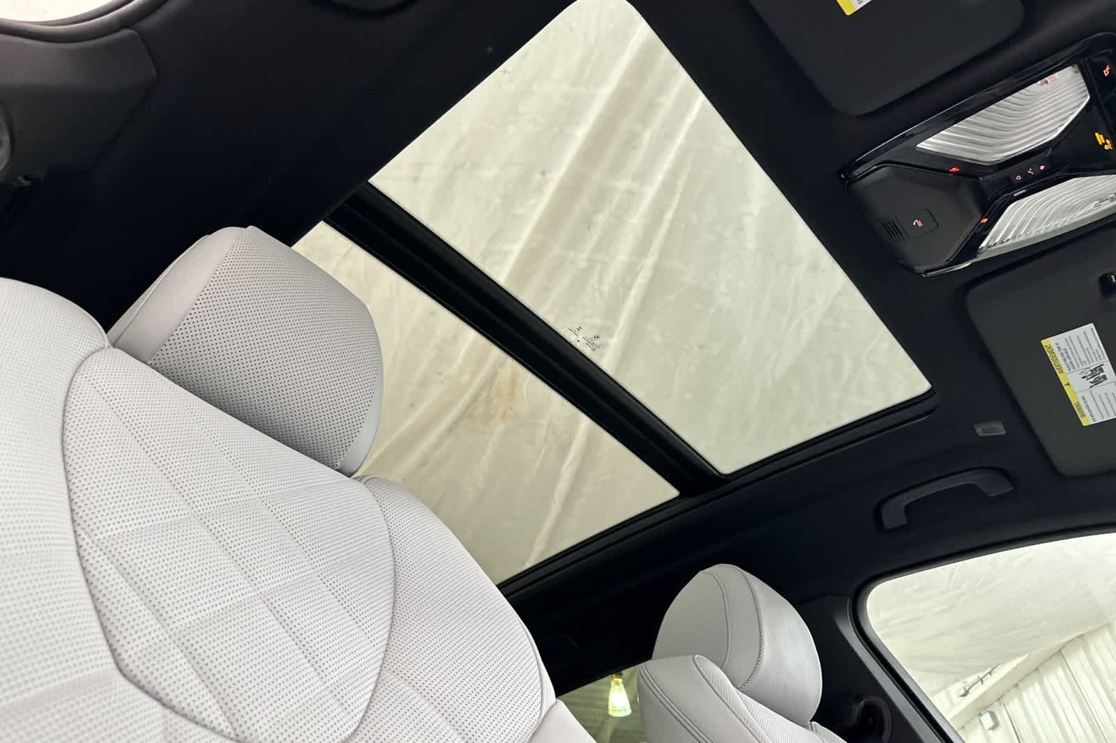 Thumbnail: 2026 BMW X5 - 17