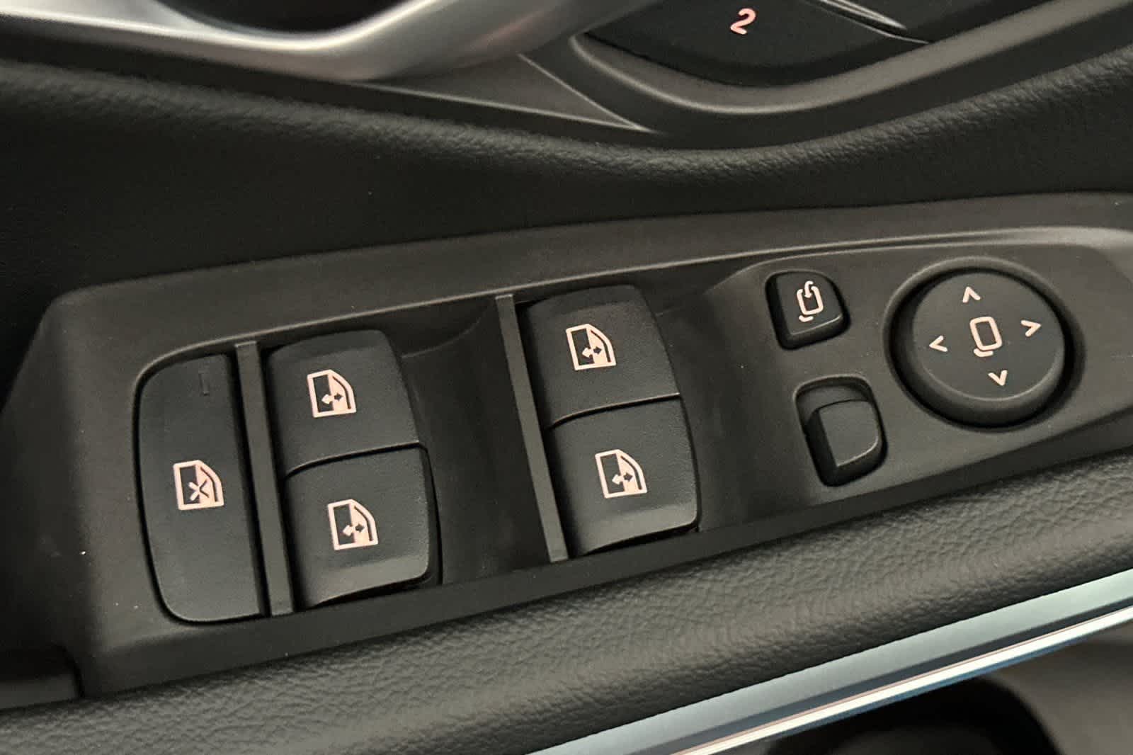 Thumbnail: 2026 BMW 3 Series - 13