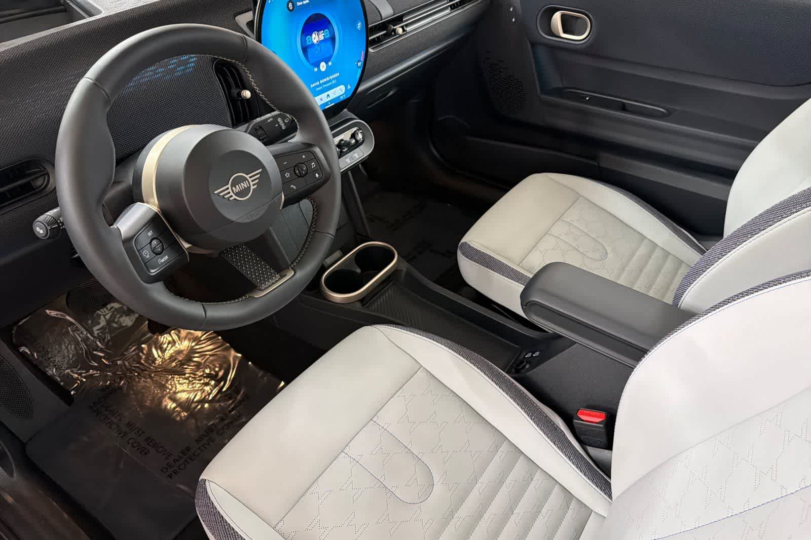 Thumbnail: 2025 MINI Cooper Hardtop - 11