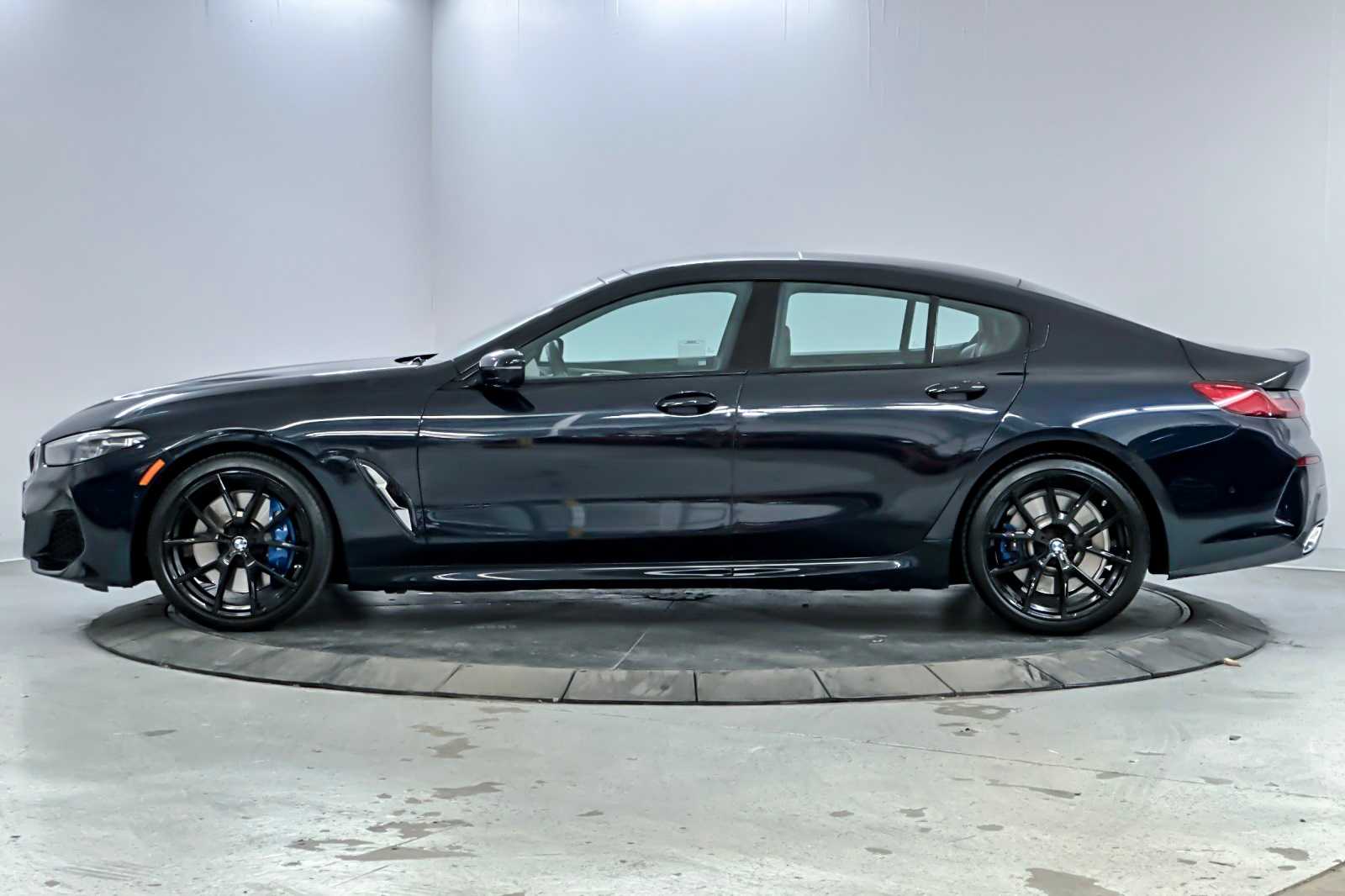 Thumbnail: 2022 BMW 8 Series - 5