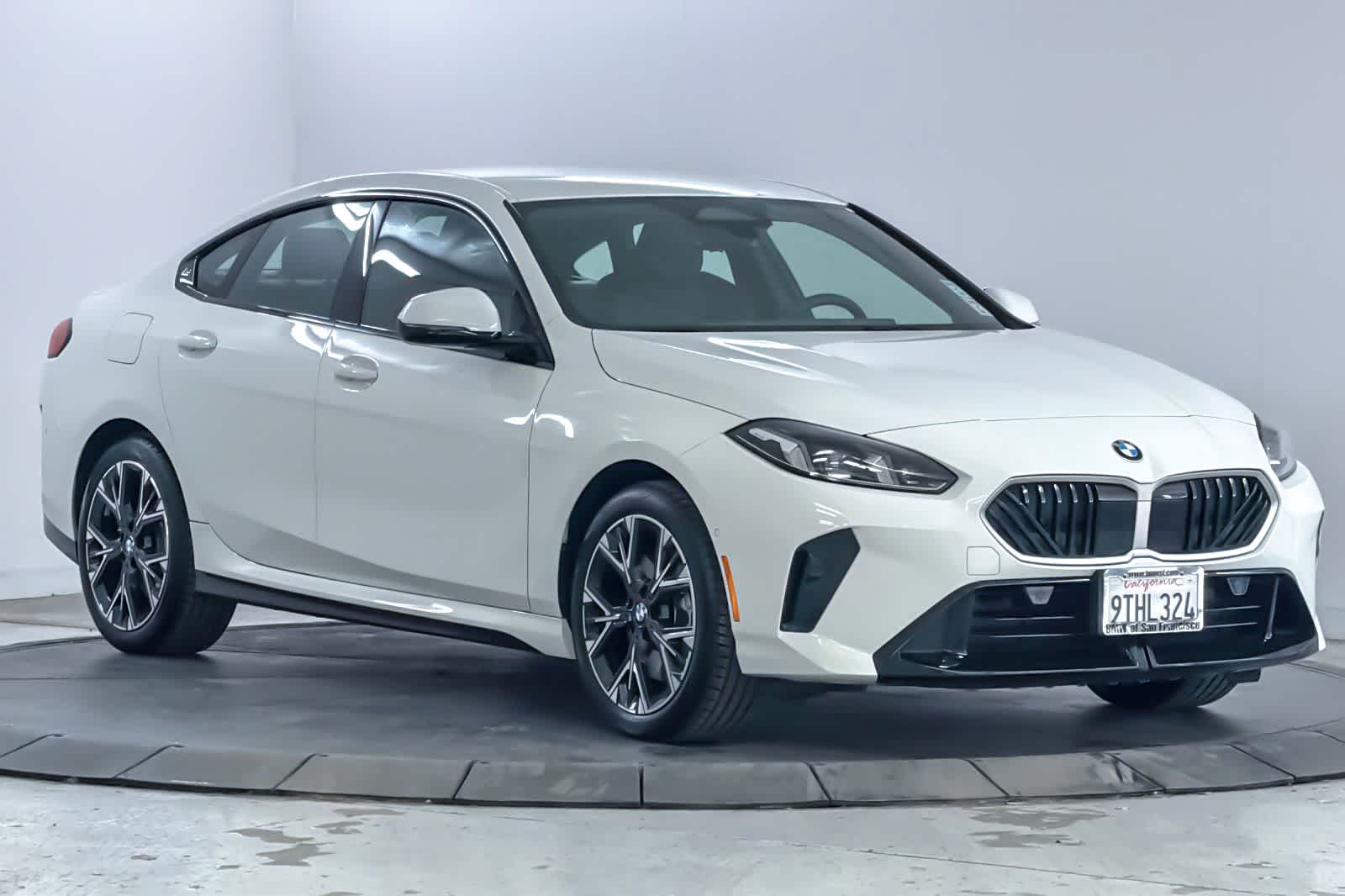 Thumbnail: 2025 BMW 2 Series - 9