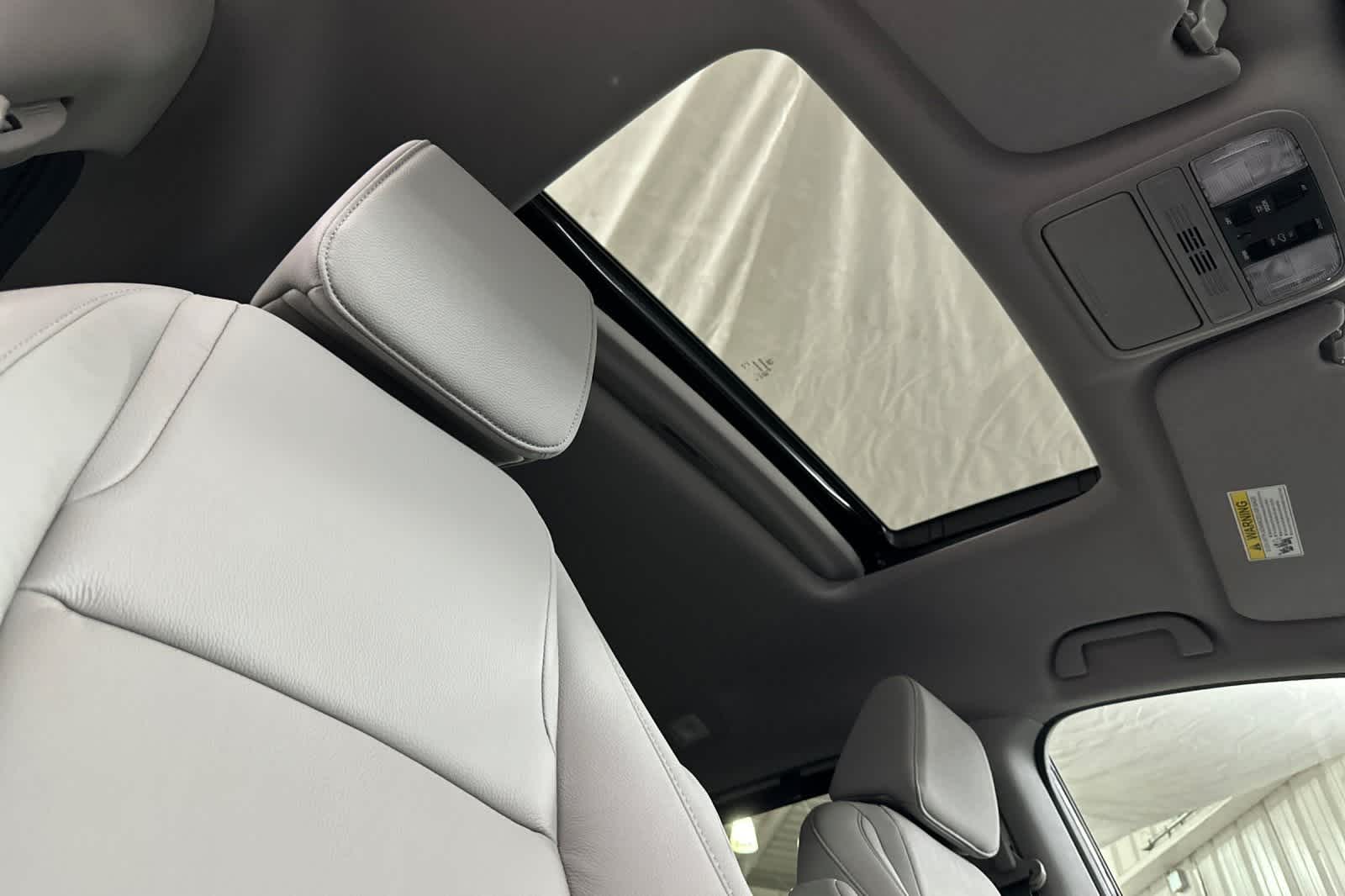Thumbnail: 2019 Honda Odyssey - 17