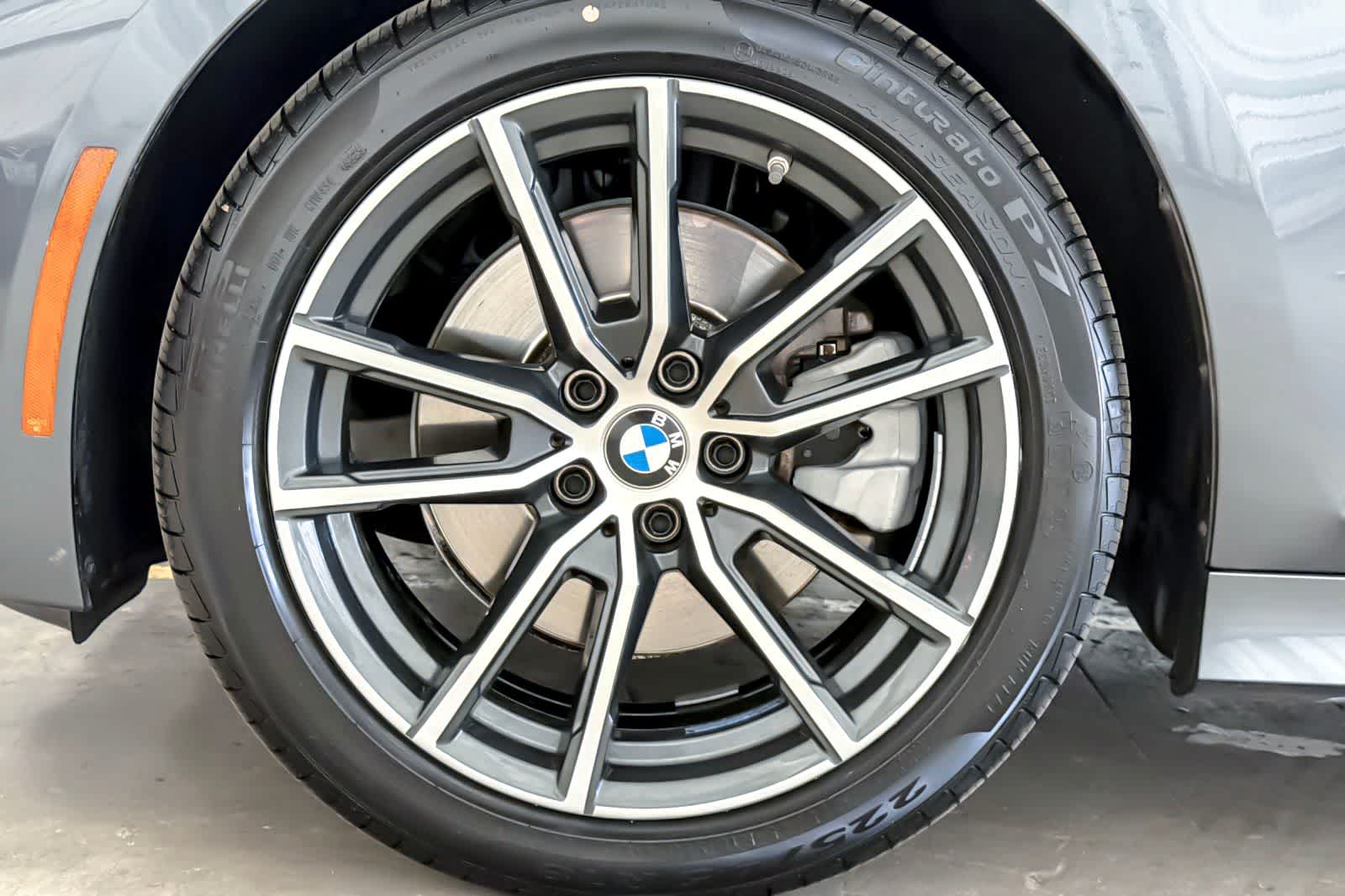Thumbnail: 2022 BMW 3 Series - 26