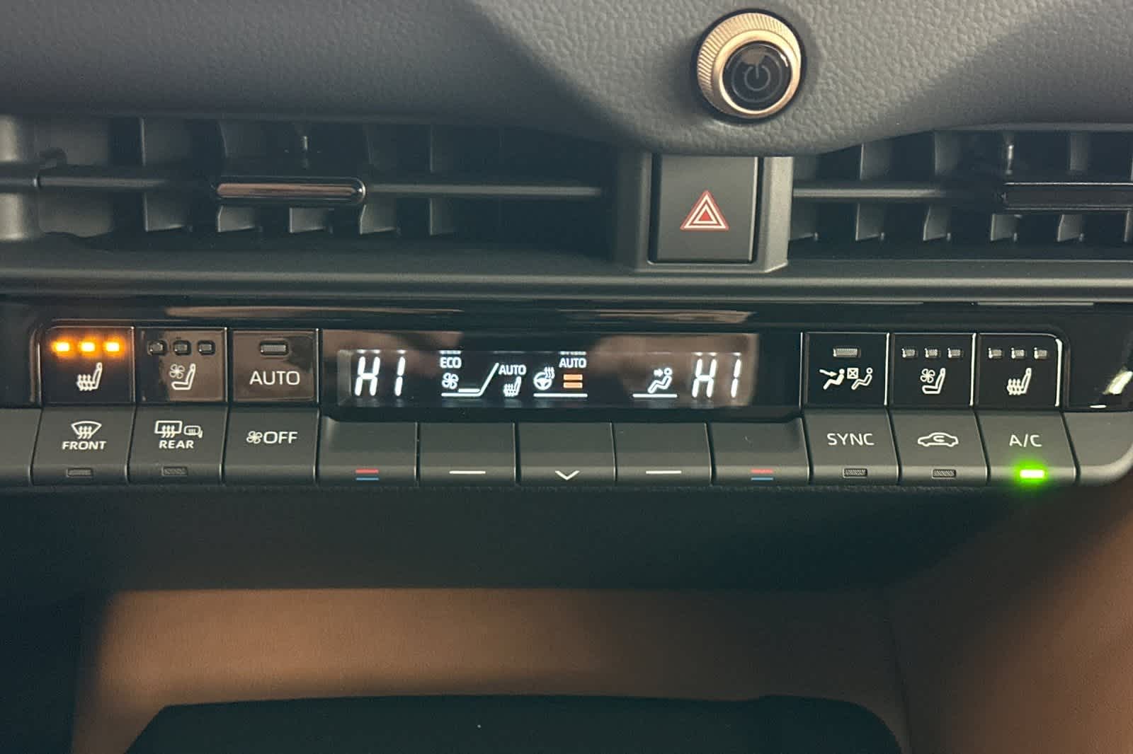 Thumbnail: 2025 Toyota Crown Signia - 20